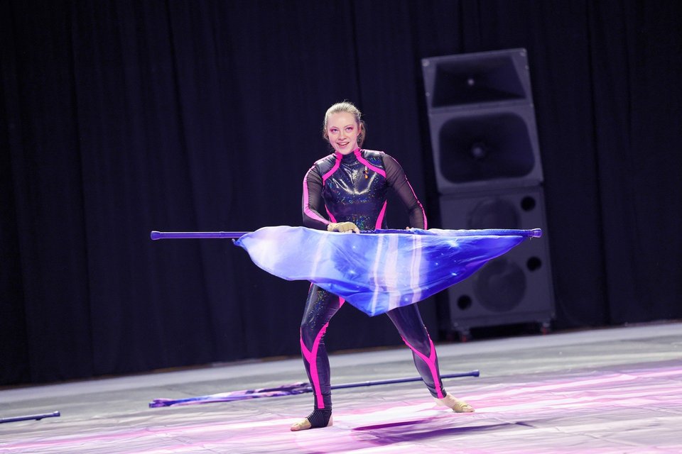 Visual Theater performing